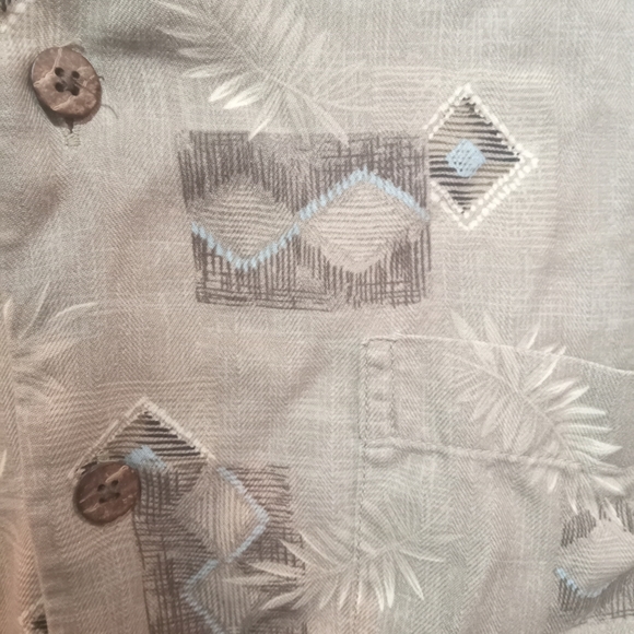 Joseph & Feiss 100% silk taupe button up shirt size XL - Picture 3 of 4